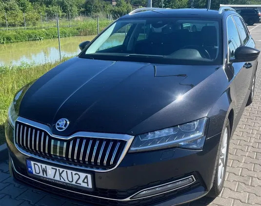 skoda Skoda Superb cena 86600 przebieg: 196600, rok produkcji 2020 z Poznań